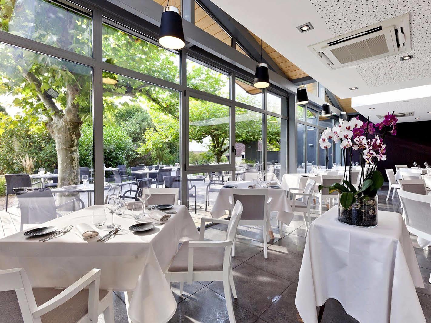 Hostellerie Saint Germain Экстерьер фото